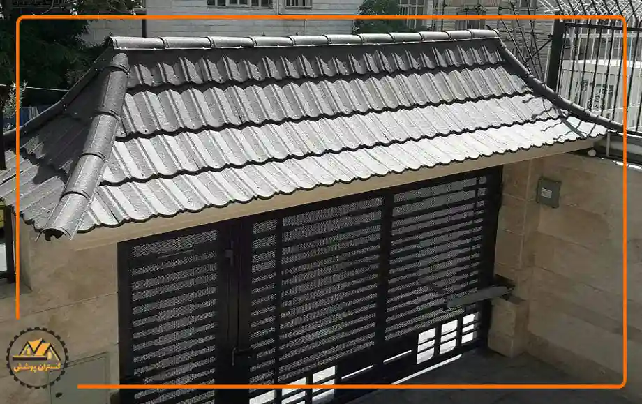 تصویر سردرب شیروانی مشکی